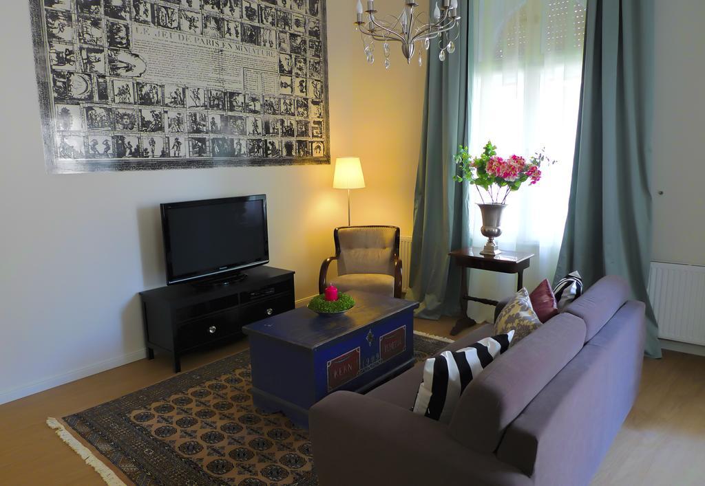 Golden Stars Budapest Apartments Buitenkant foto